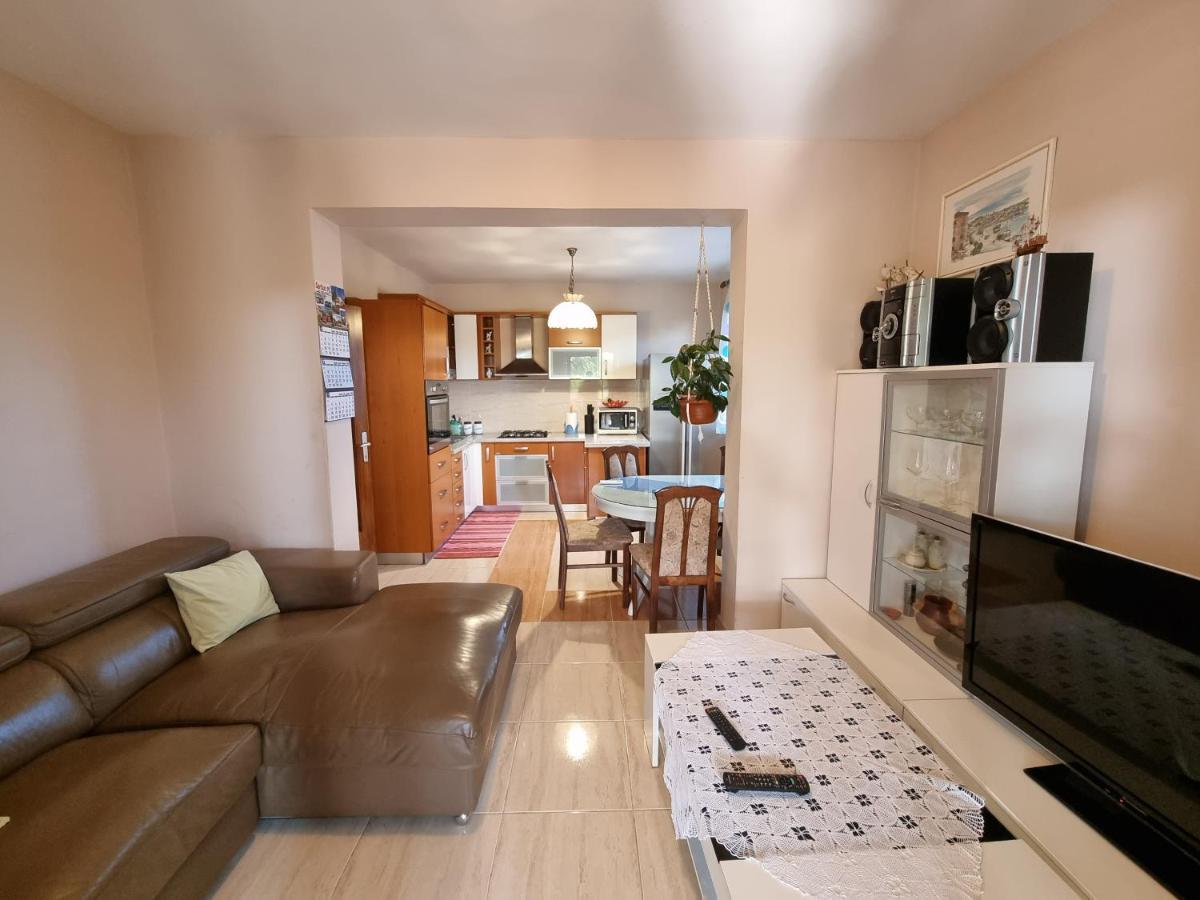 Apartment Grbac Barbat na Rabu Exterior foto